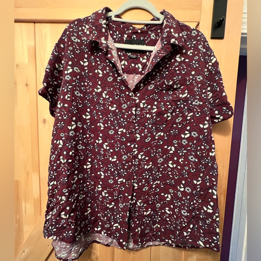Wildfang - ULTIMATE WINE BLOSSOM SS RELAXED BUTTON UP